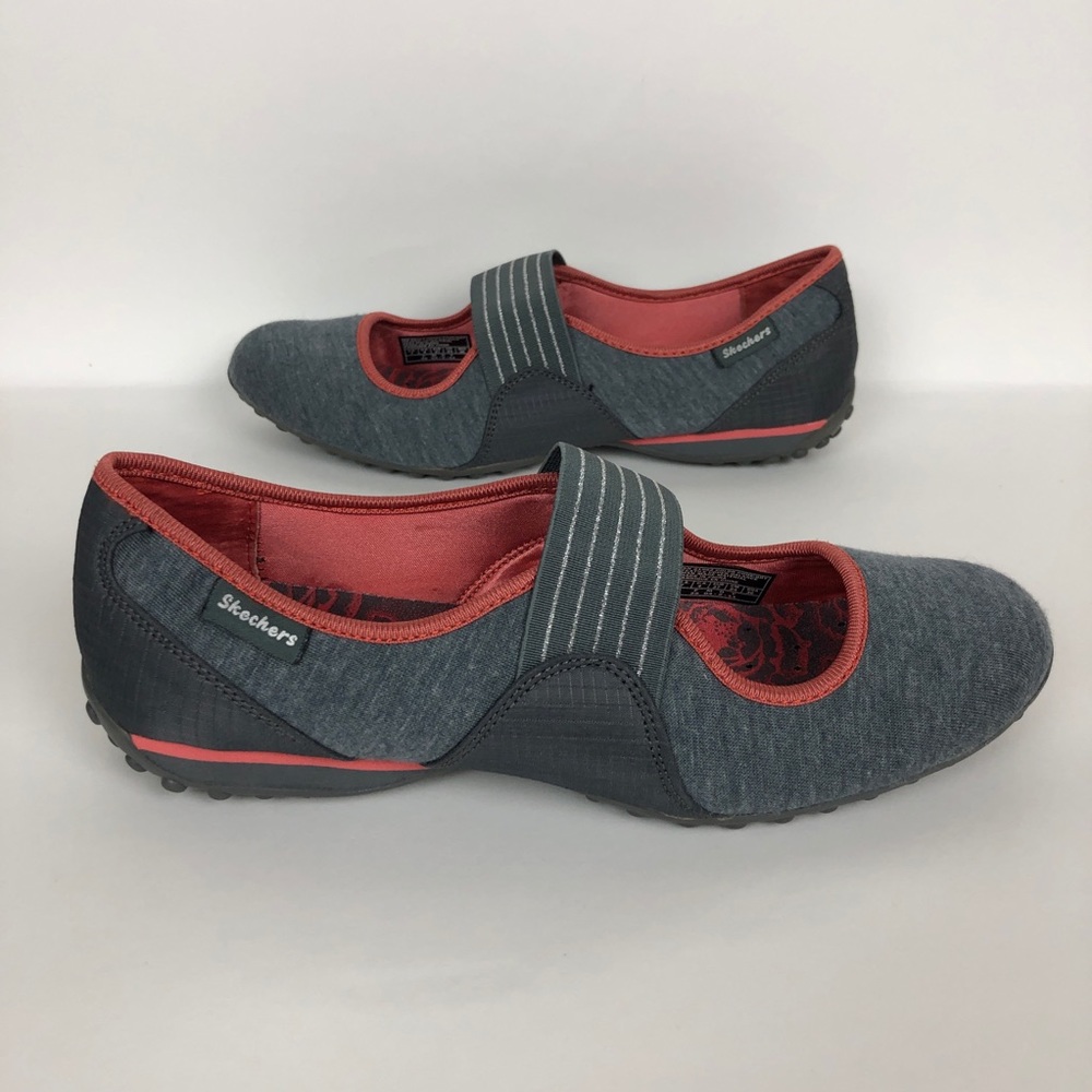 Skechers Liberties Mary Jane Slip On Shoe Sneaker
